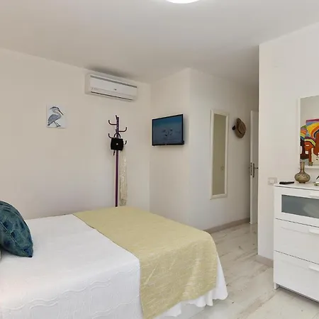 Charca 1 By Villagrancanaria