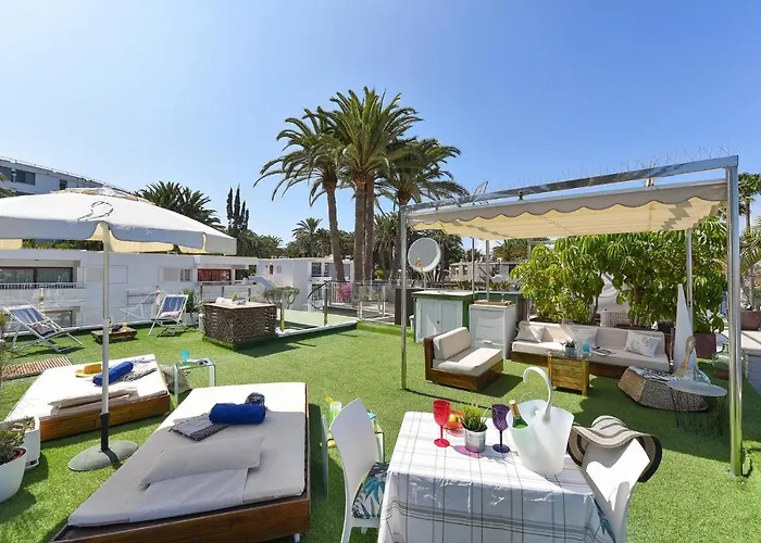 Charca 1 By Villagrancanaria